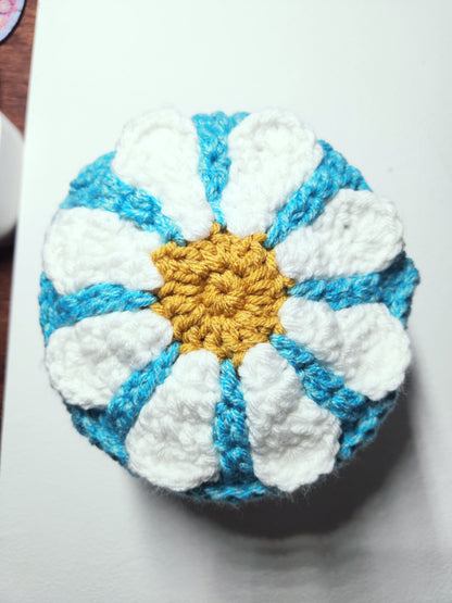 daisy zipper pouch