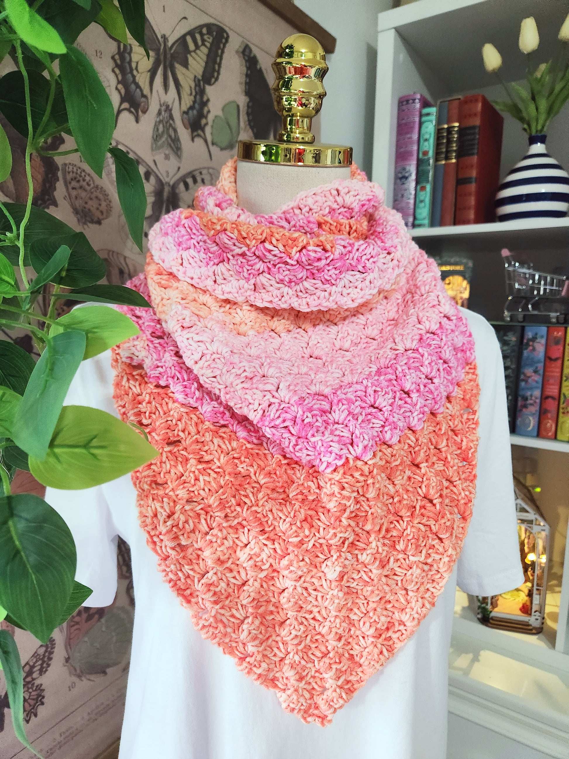 pink and orange scarf