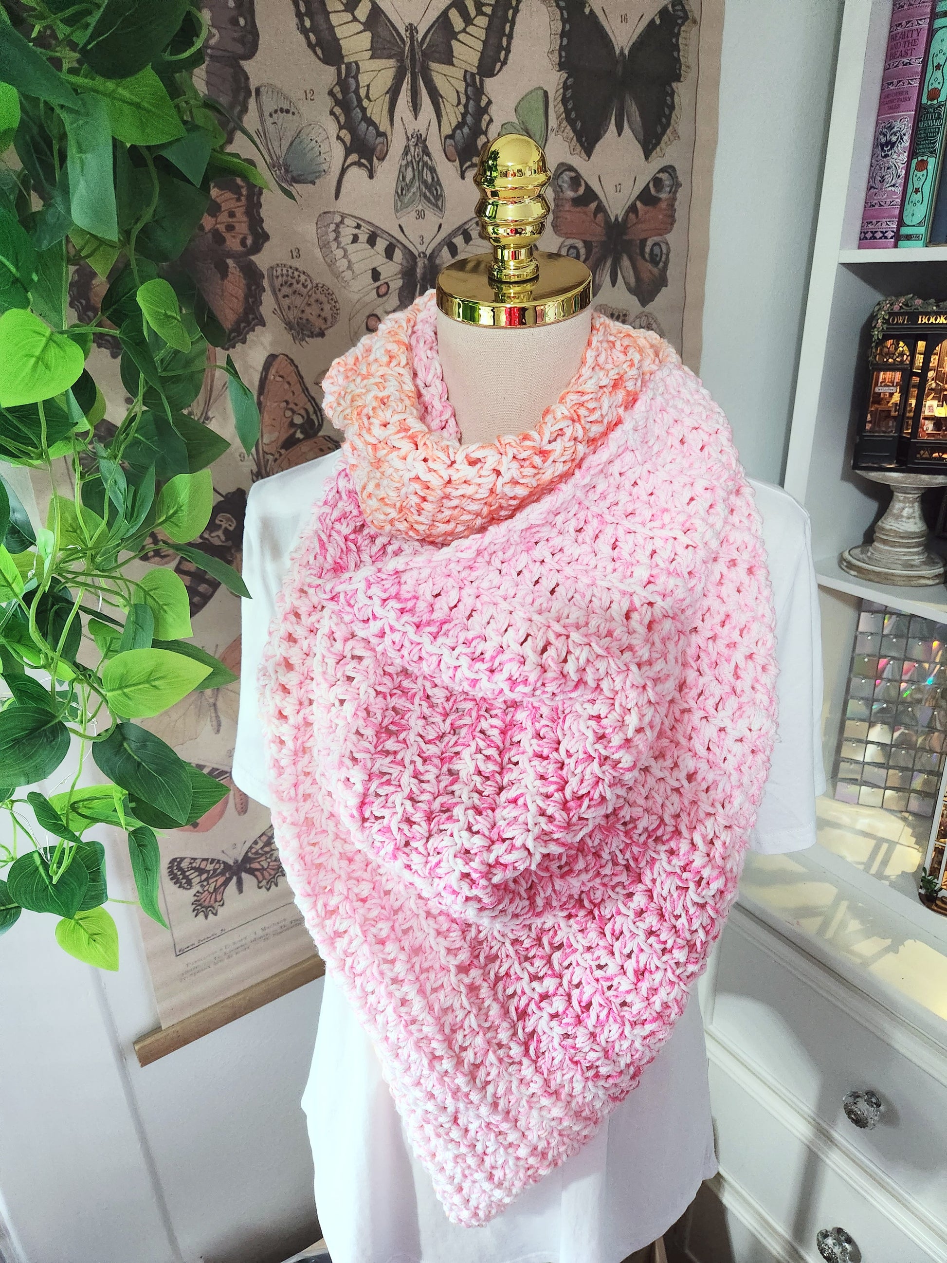 pink and orange triangle scarf