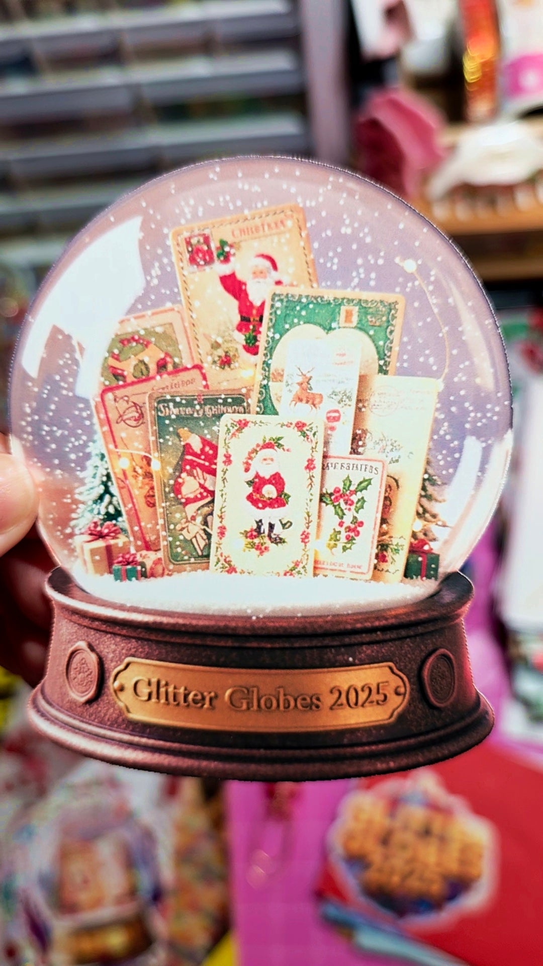 Glitter Globes 2025