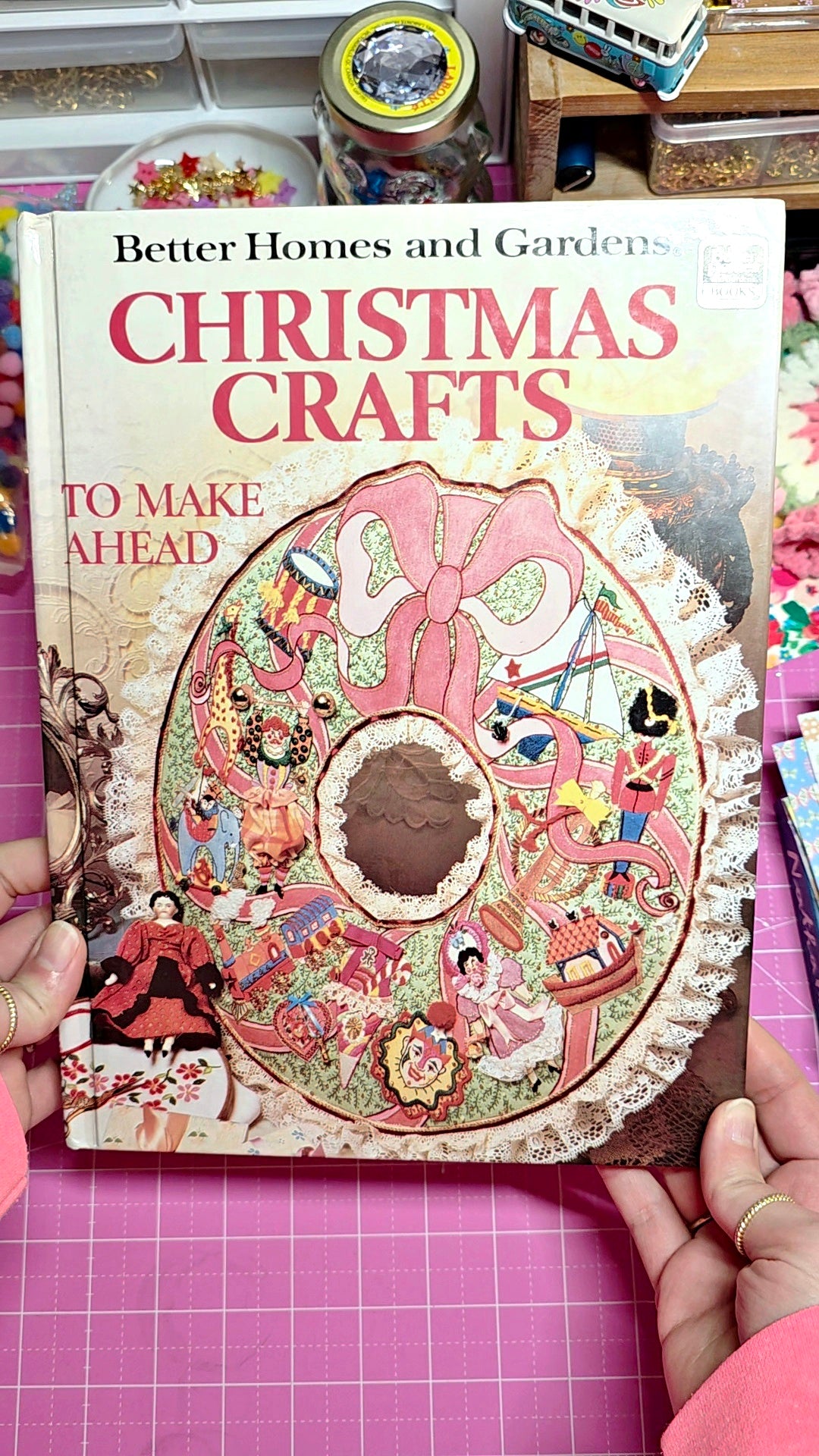 christmas crafts book