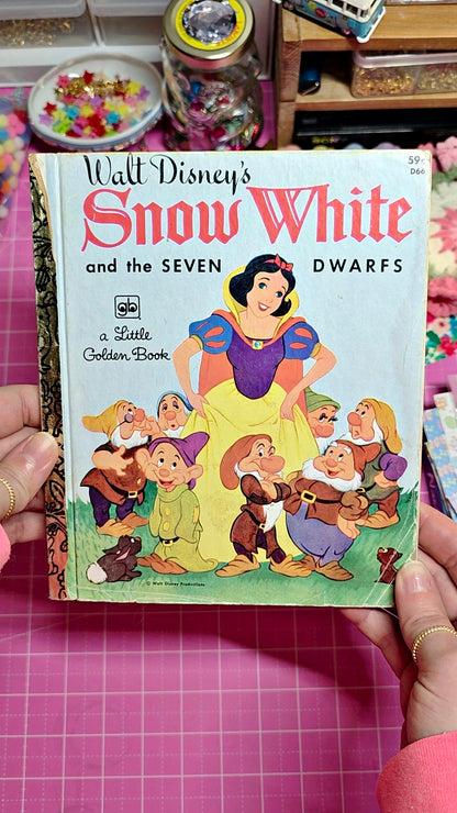 snow white book