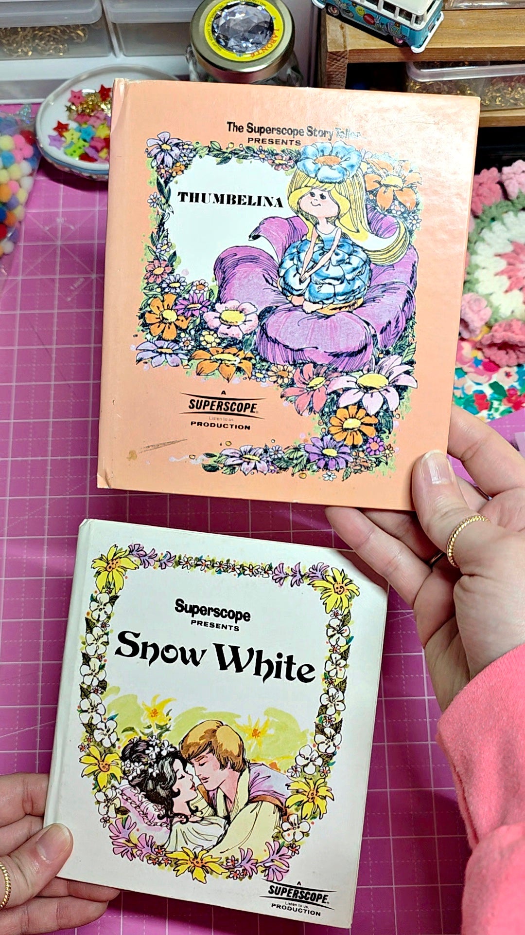 thumbelina book and snow white book
