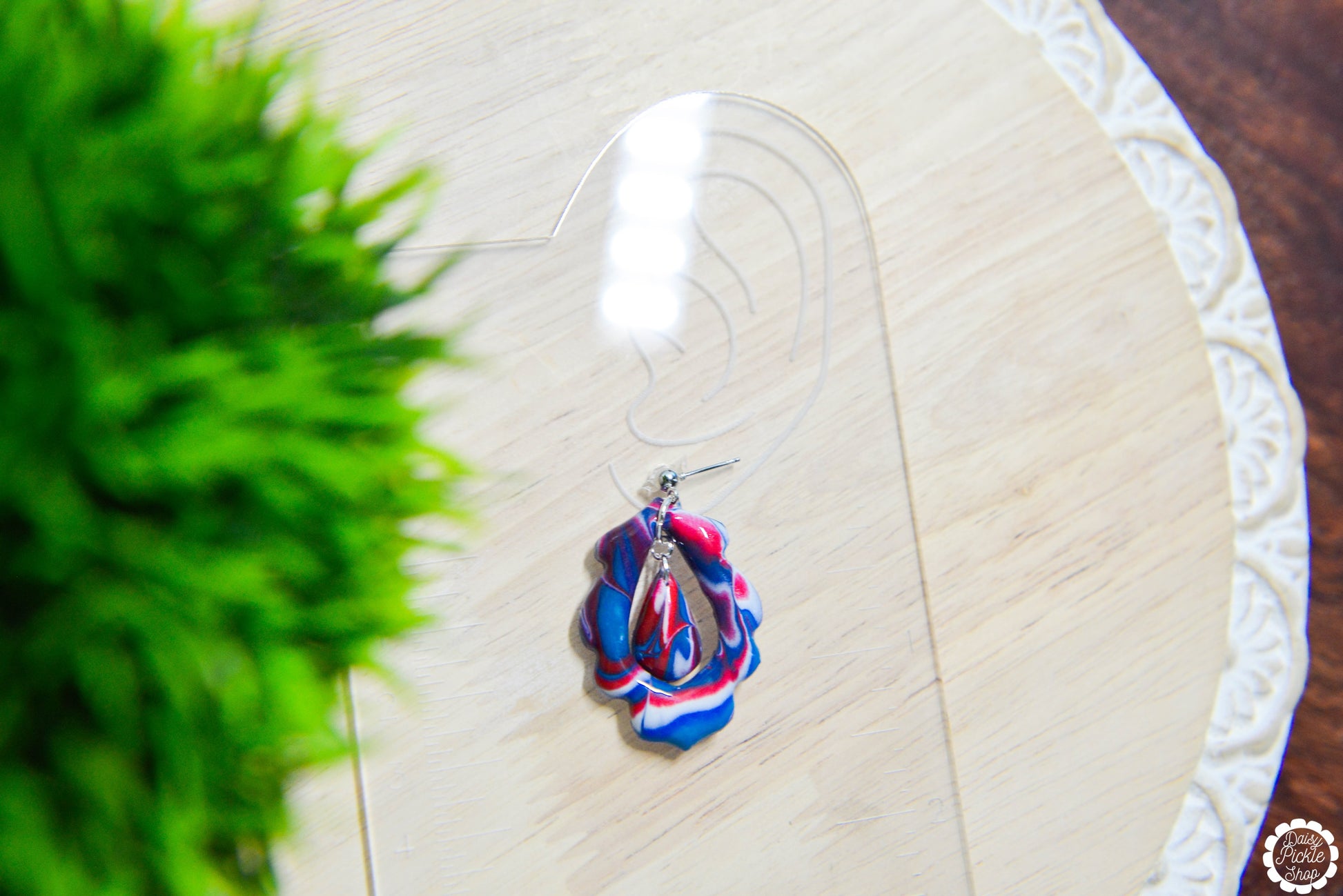 Marbled Red White and Blue Deco Earrings