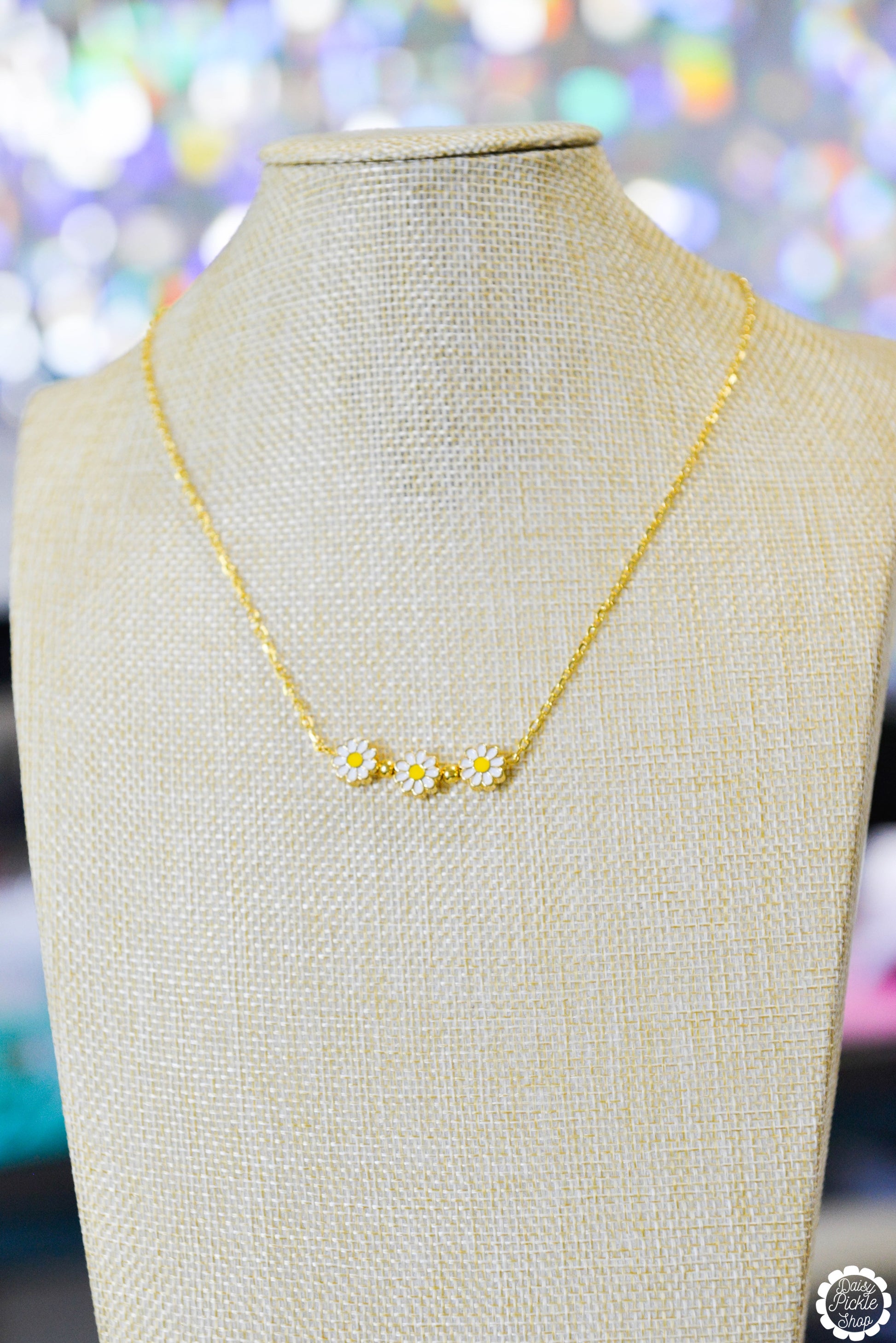 Gold Plated Daisy Necklace