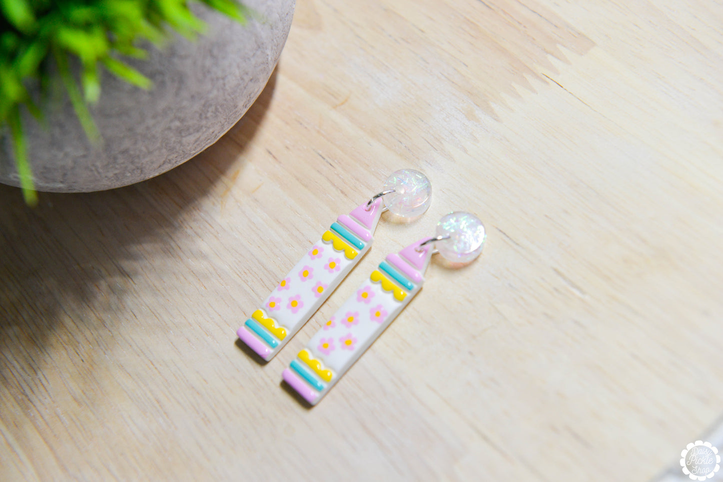 Flower Sparkle Crayon Earrings