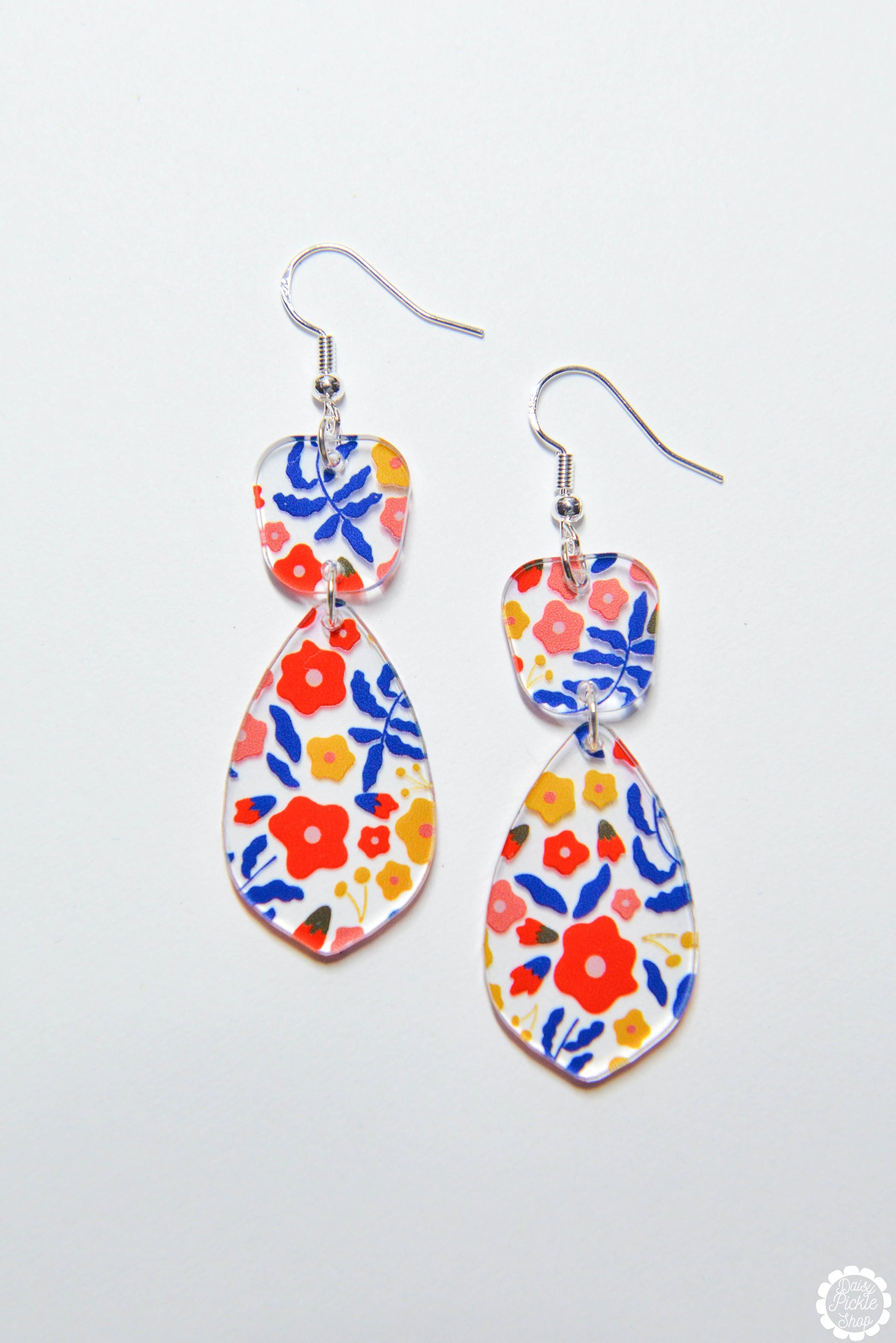 Retro Floral Design Earrings