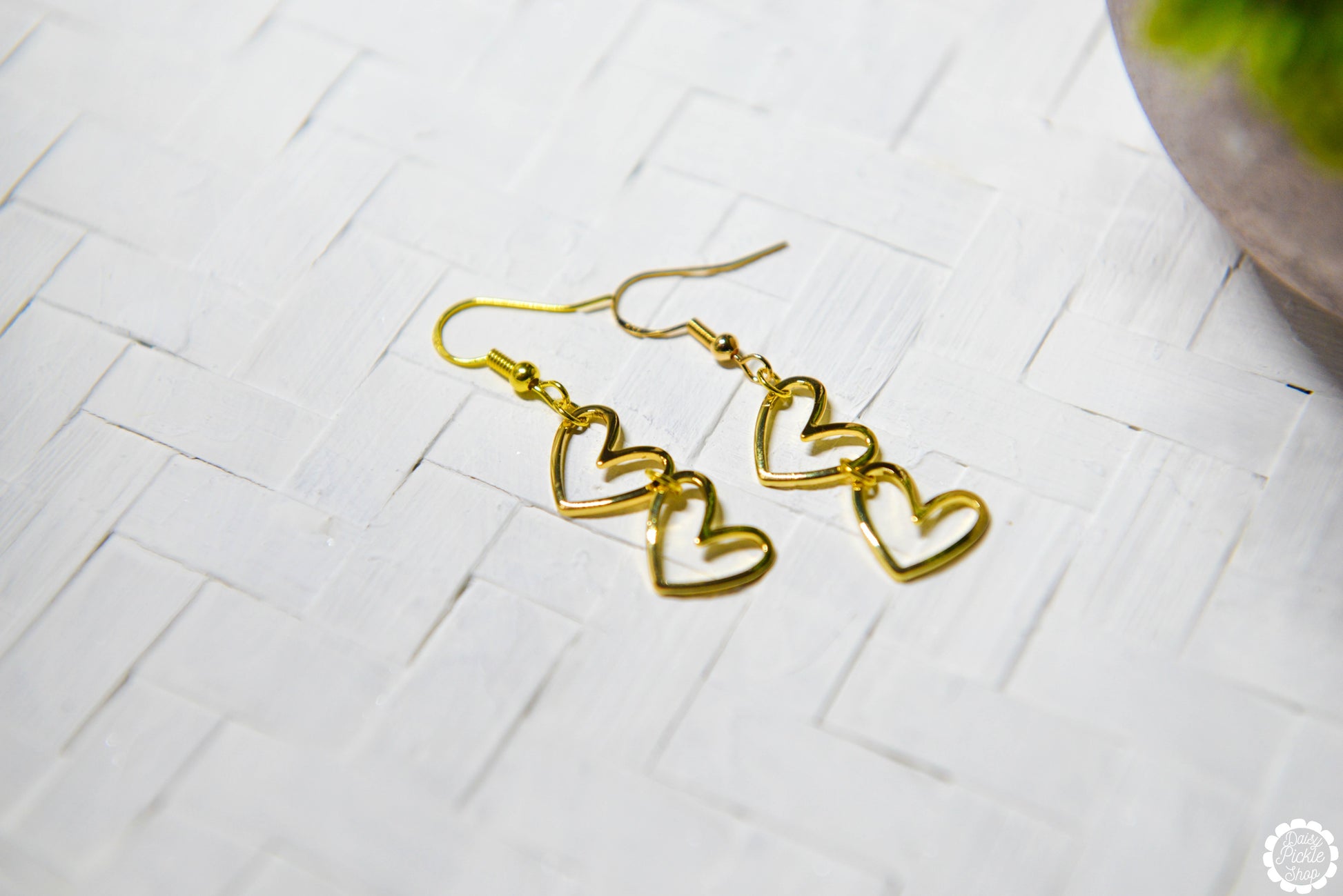 Golden Heart Frame Stack Earrings