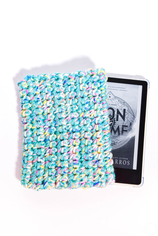 Turquoise Speckle E-Reader Crochet Sleeve